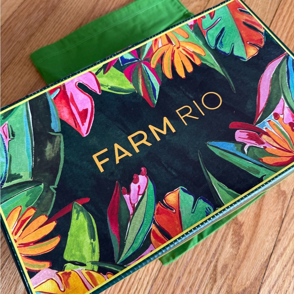 Farm Rio Monstera slides NIB - Picture 7 of 7